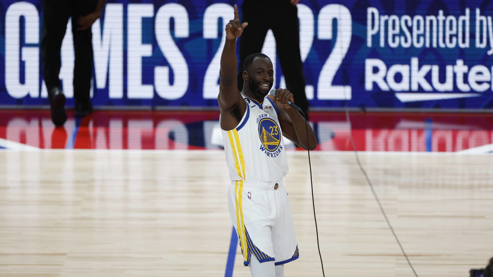 Ballsack Sports Created A Hilarious Reason Why Draymond Green Punched Jordan Poole: "Why Your Twitter Handle Is &#39;MoneyGreen&#39; When You Are Going To Be Broke And In Sacramento"