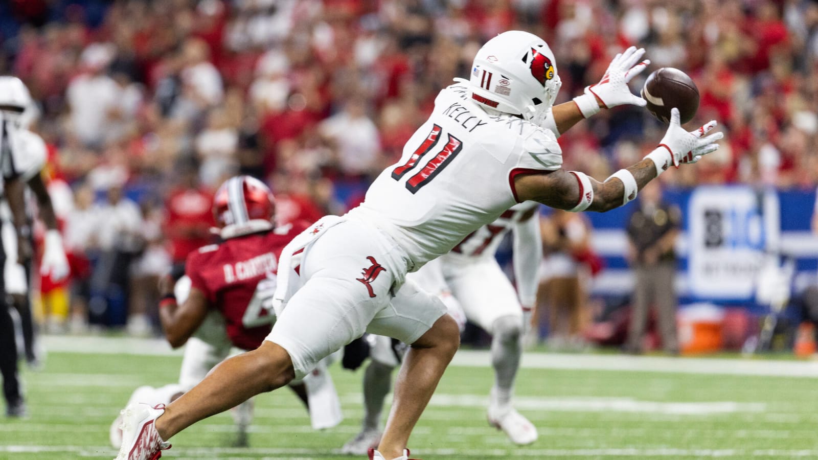 Steelers Interested in Louisville DB Cam’Ron Kelly