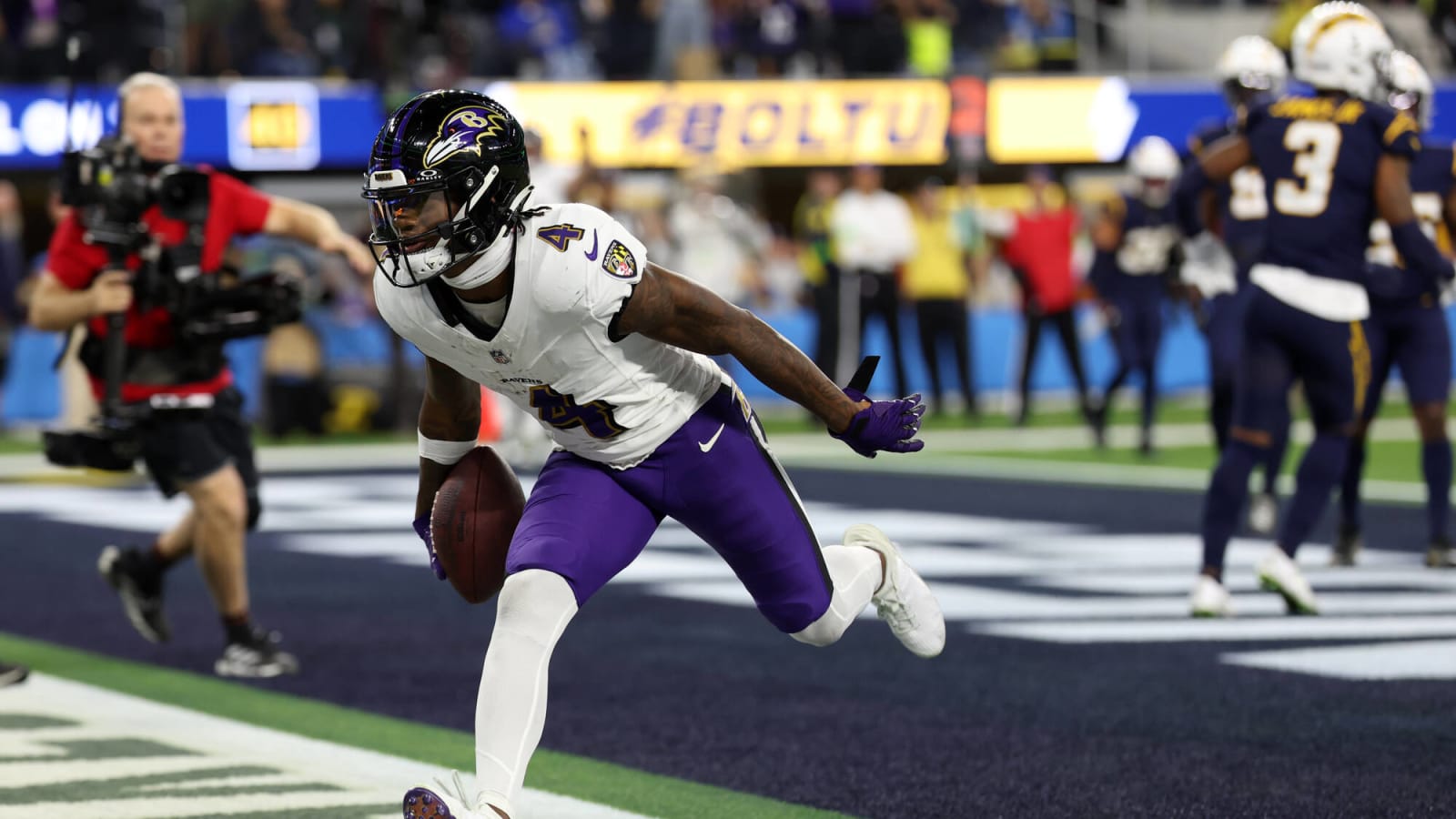 Late TD Secures Win For Ravens Over Chargers