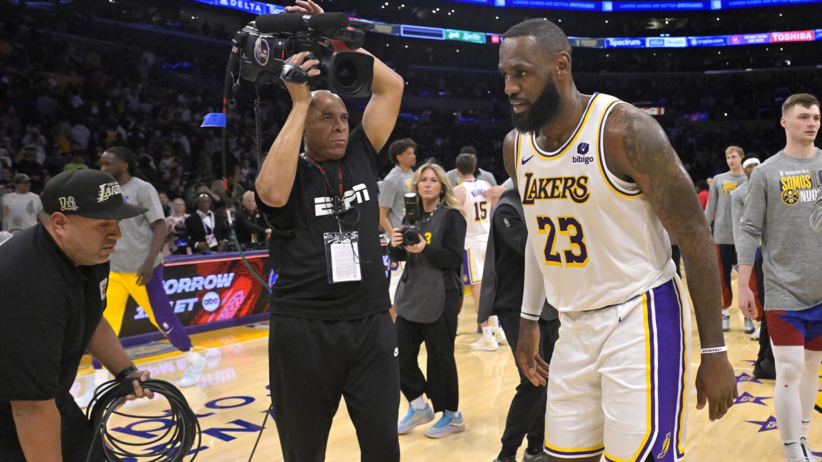 Lakers’ LeBron James Becomes 1st Player In NBA History To Score 40,000 Points