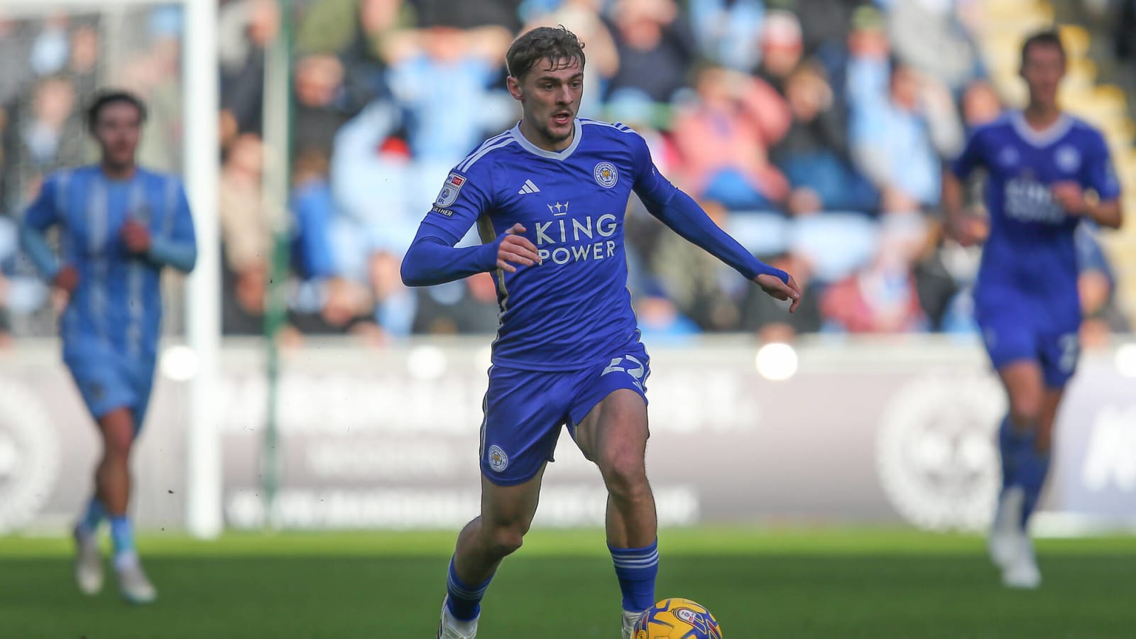 Leicester slap price tag on Kiernan Dewsbury-Hall after Brighton interest