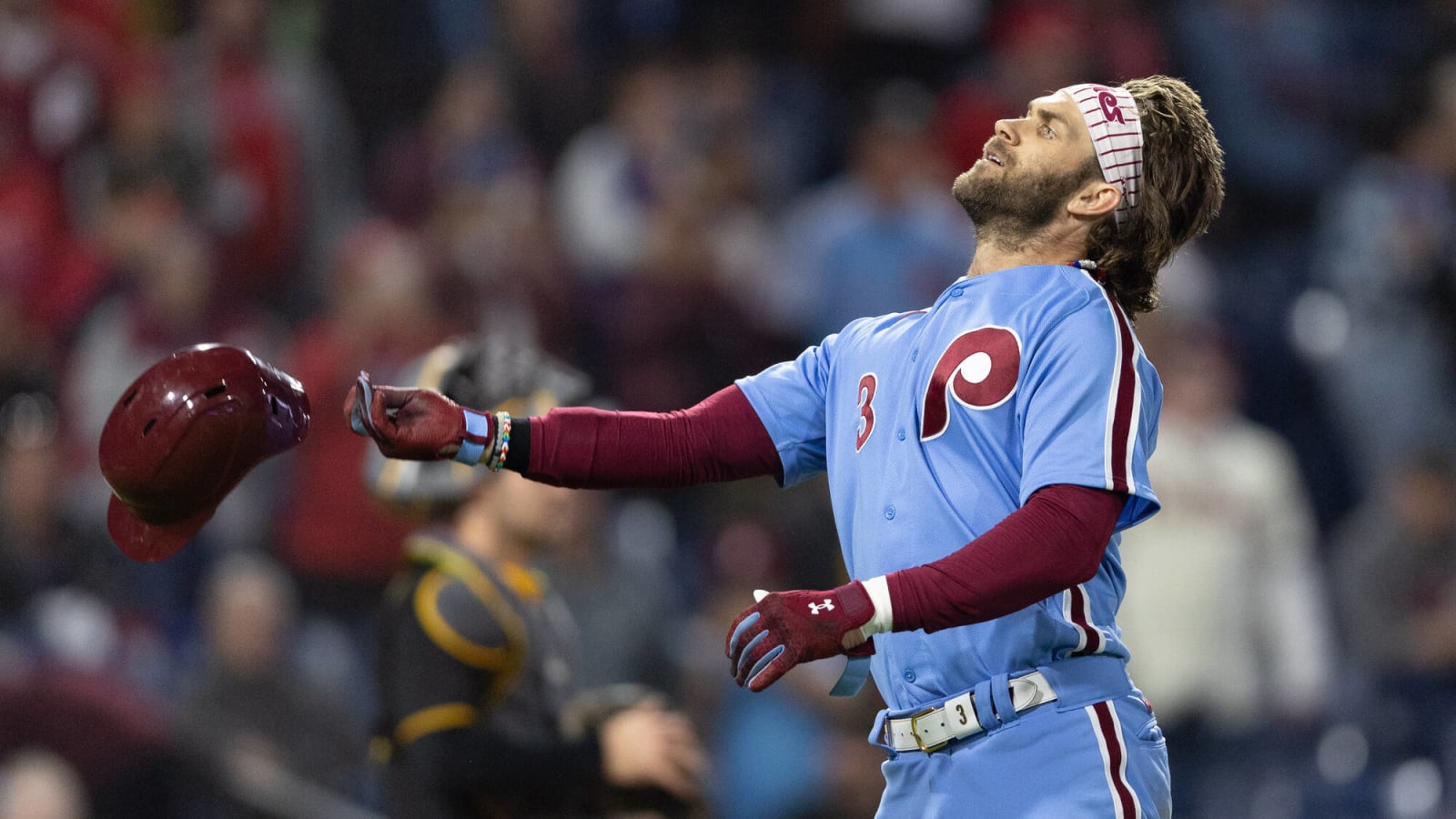 Phillies’ Bryce Harper gets ejected after  controversial call by Angel Hernandez