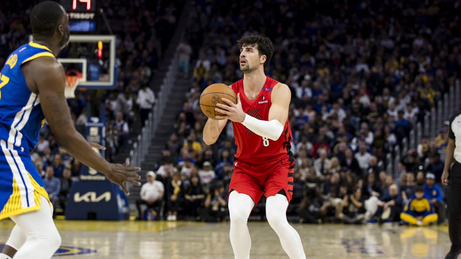 Deni Avdija looks to shoot against Warriors at Chase Center