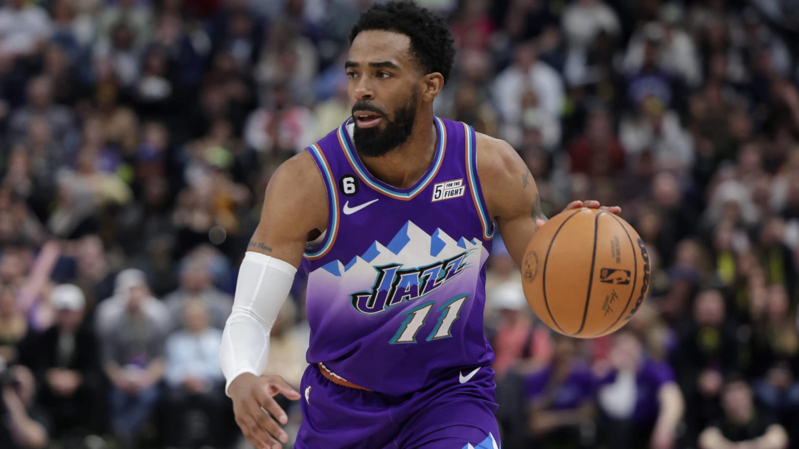 Clippers Interested in Jazz’s Mike Conley