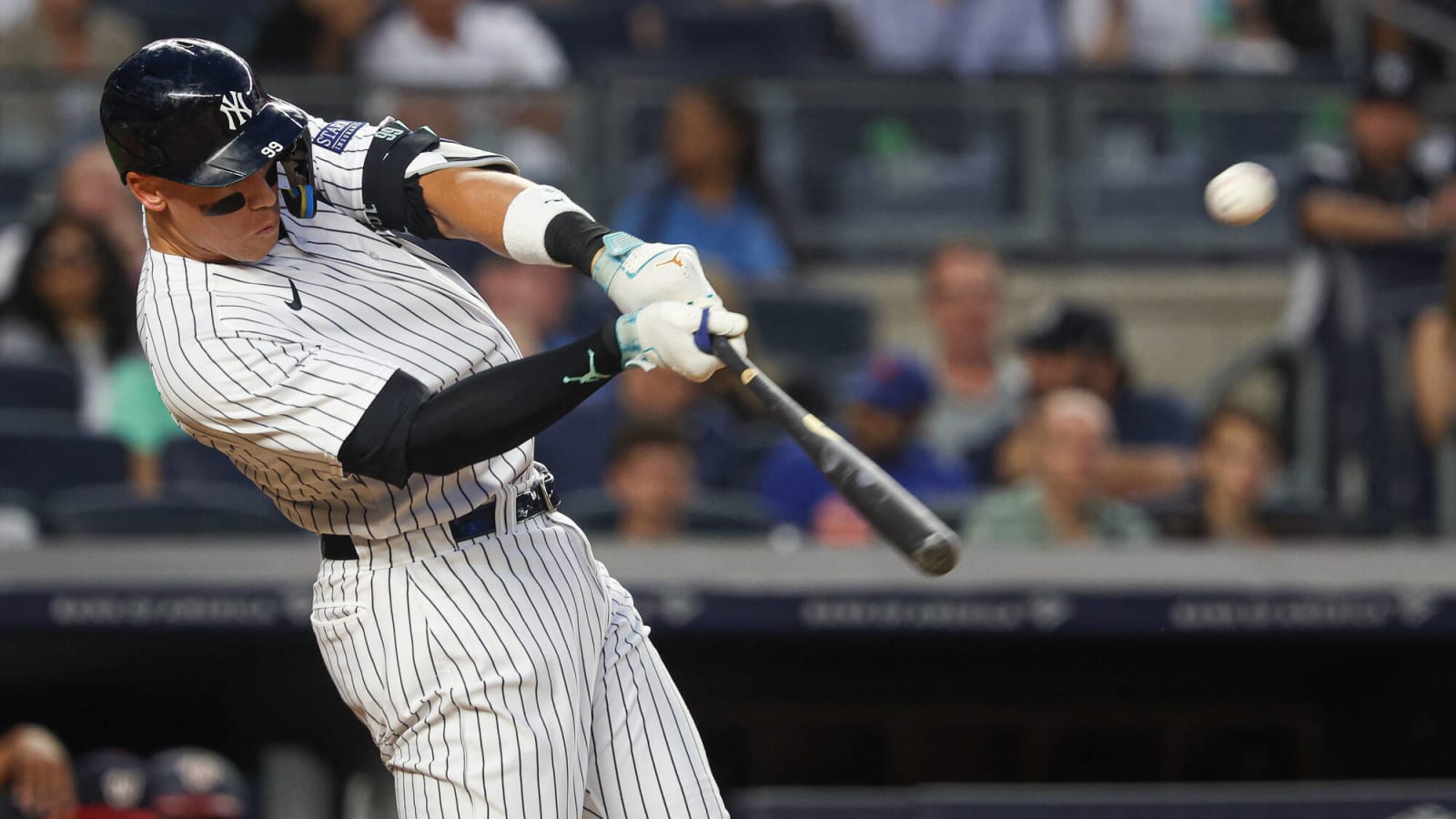 Yankees Aaron Judge is crushing baseballs at an astronomical pace