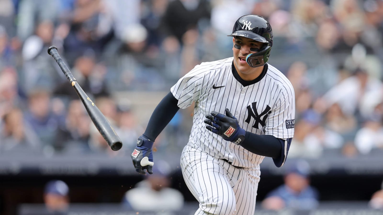 Yankees are getting surprising offensive production from veteran catcher