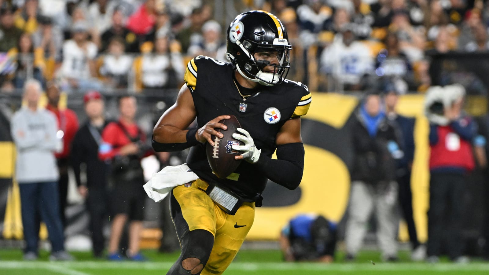 Terry Bradshaw picks his fighter for Steelers QB competition