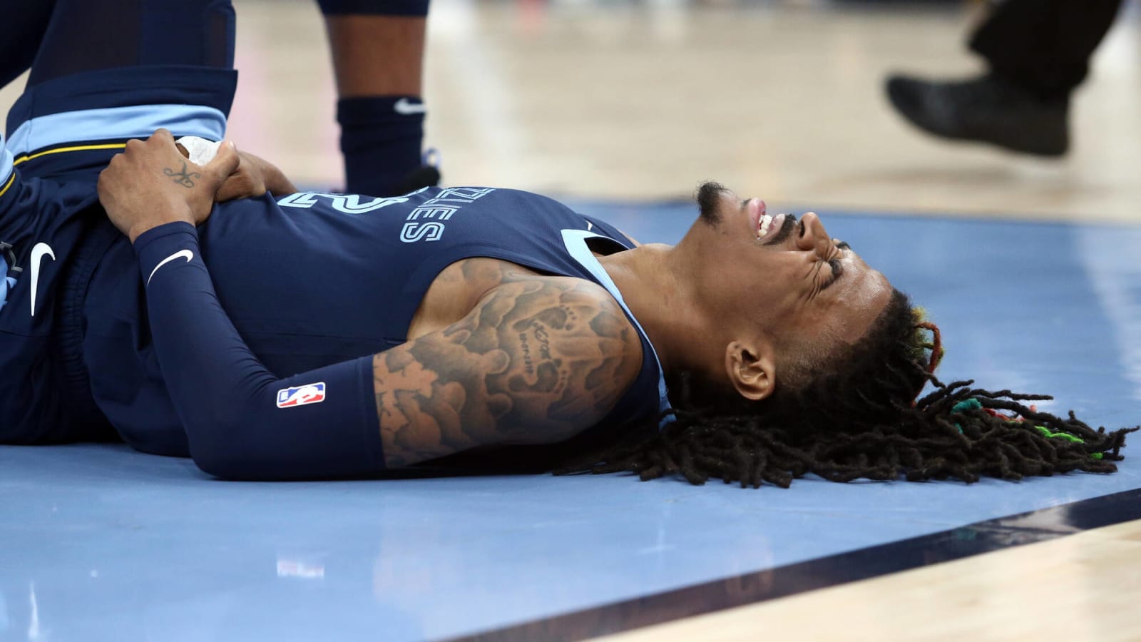 Ja Morant suffers hand injury, questionable for game 2