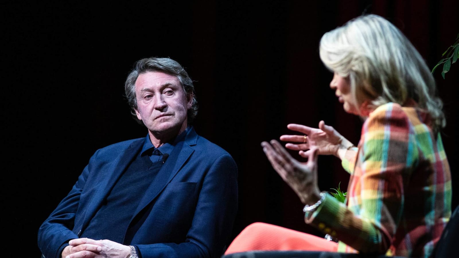 Wayne Gretzky REGRETS declining Canucks ownership with millions on line in 80s