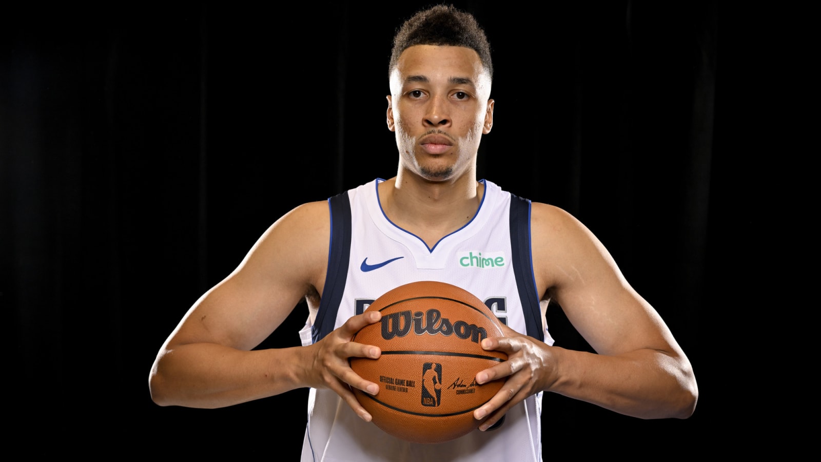 Dante Exum suffers knee injury while playing for Australian national team |  FOX Sports, image size:1600x900