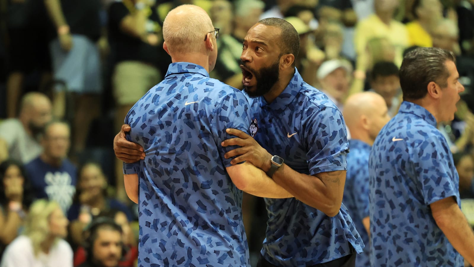 Dan Hurley furious over ‘egregious’ call that hurt UConn