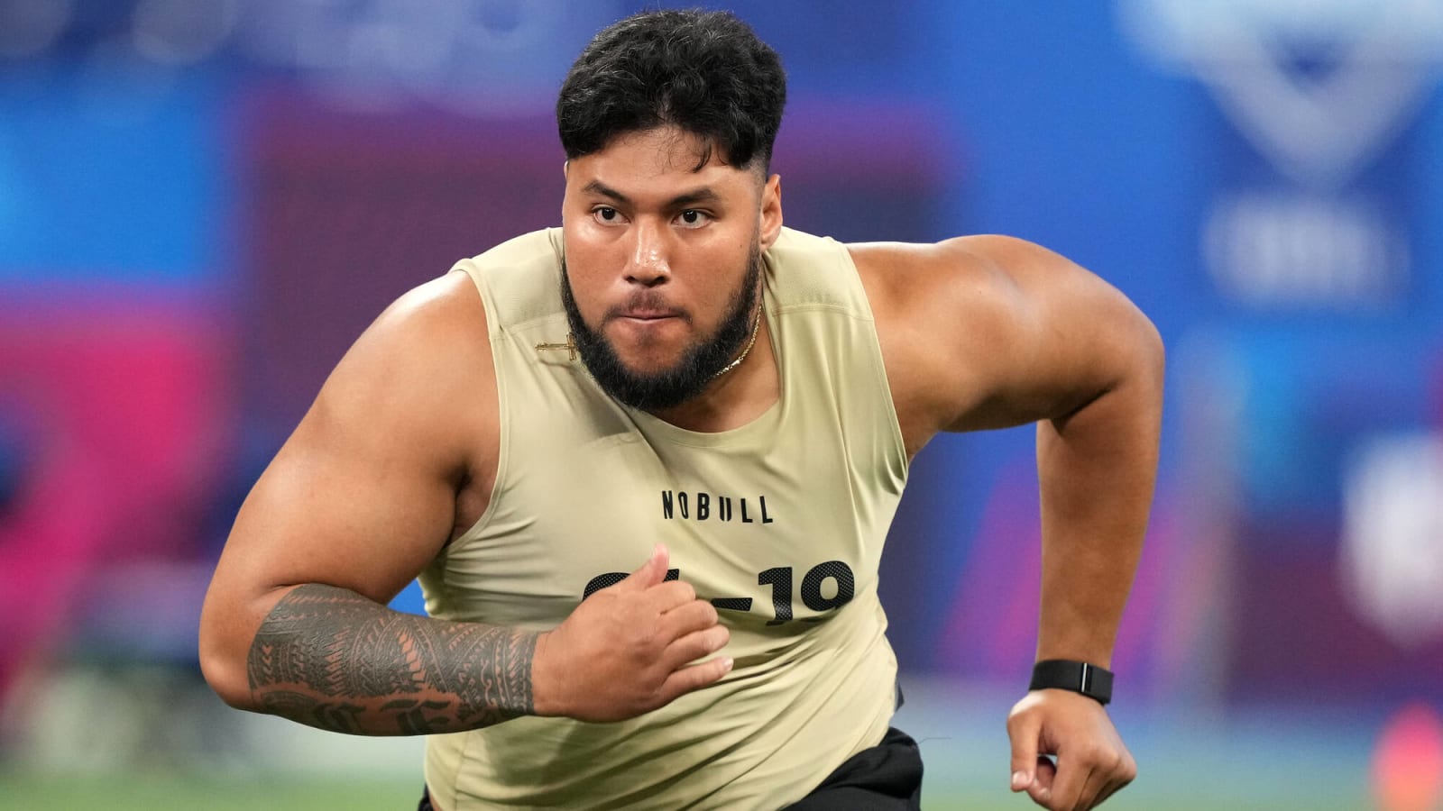 Steelers Make It Official And Sign First-Round Pick Troy Fautanu