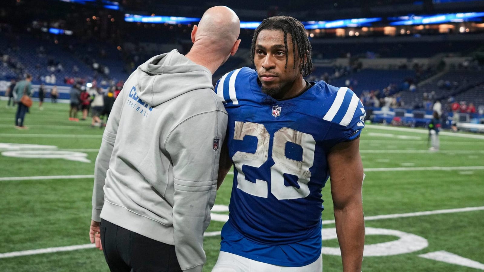 Colts’ Jonathan Taylor reacts to not getting ball on season-ending 4th-and-1 fail