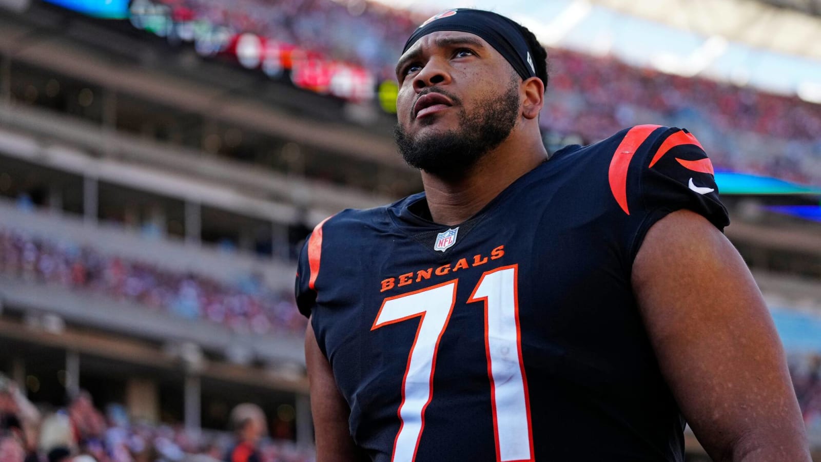 La&#39;el Collins&#39; New Jersey Number; Cowboys Fans &#39;Upset&#39;?!