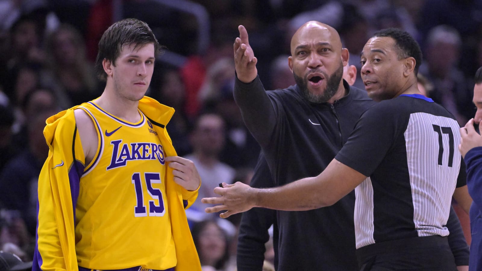 Lakers' Austin Reaves likes post on Instagram throwing shade at Darvin Ham for not drawing up plays