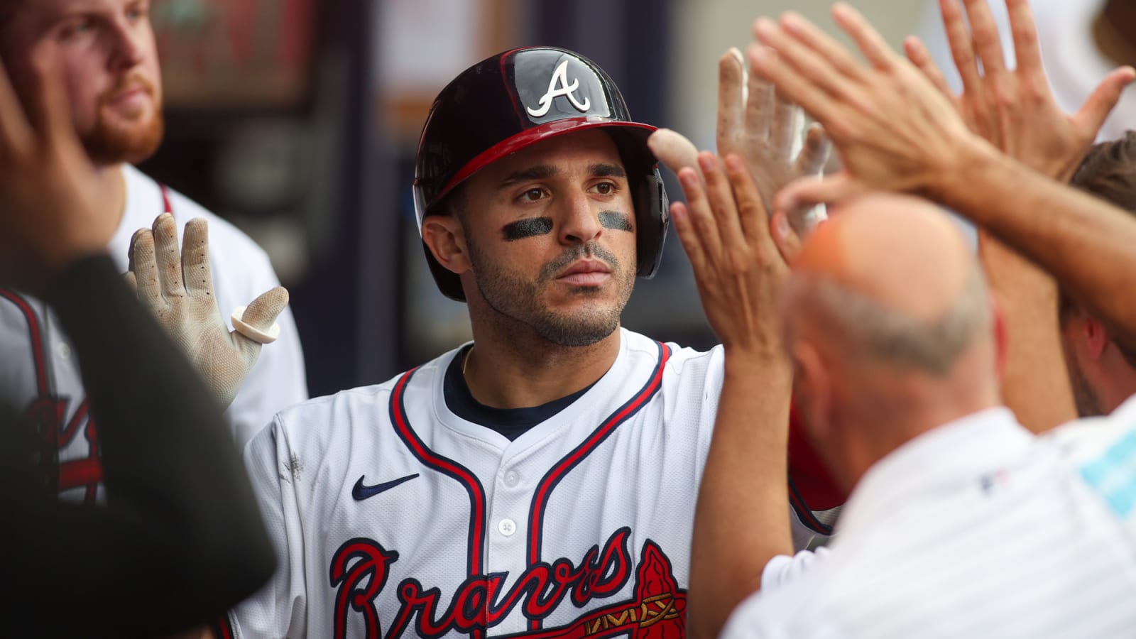 Should the Braves bring Ramon Laureano back?