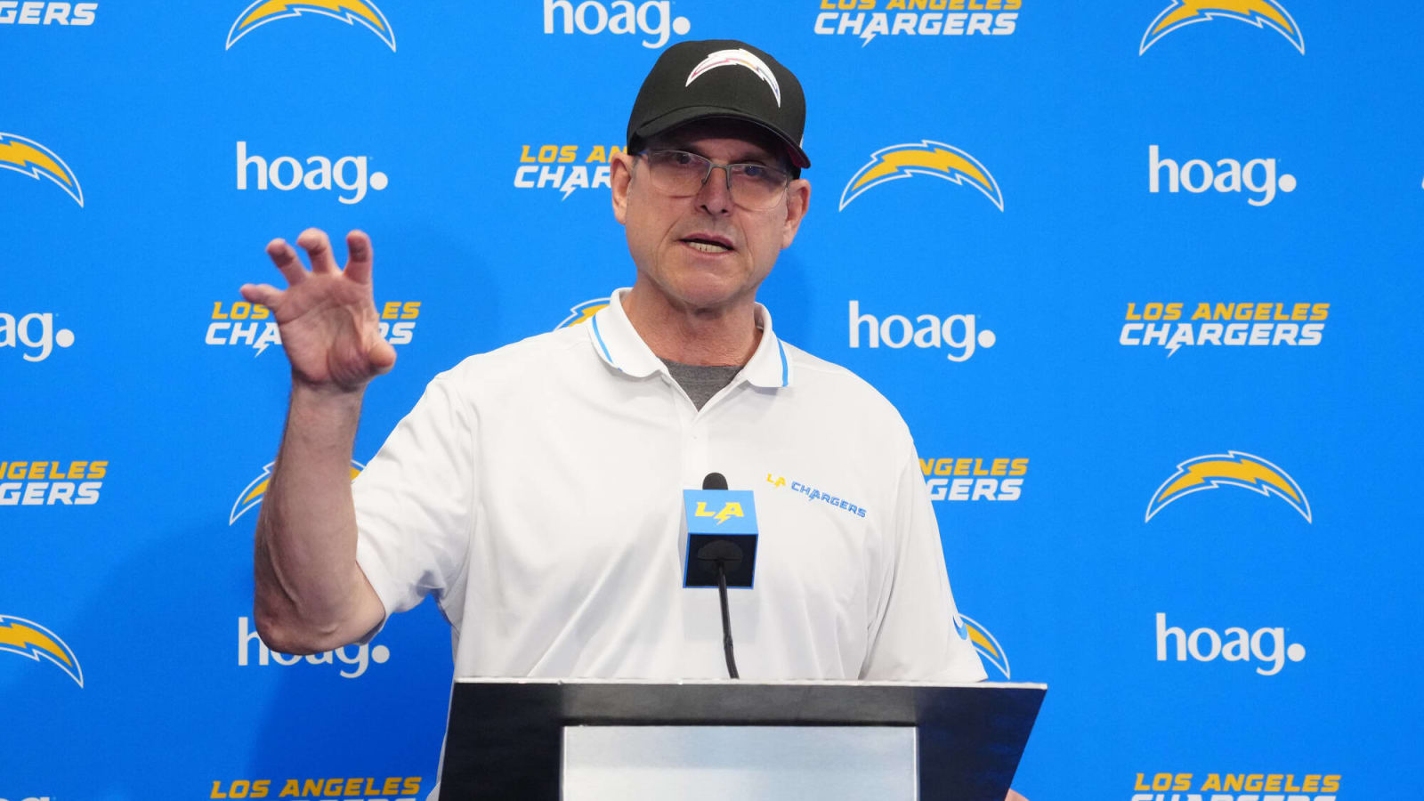 Los Angeles Chargers Trying To ‘Sell High’ On No. 5 Pick, Examining 3 NFL Draft Trades