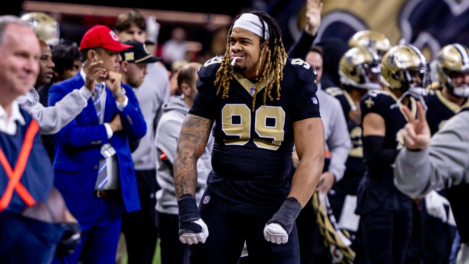 Saints interested in re-signing pair of defensive stars