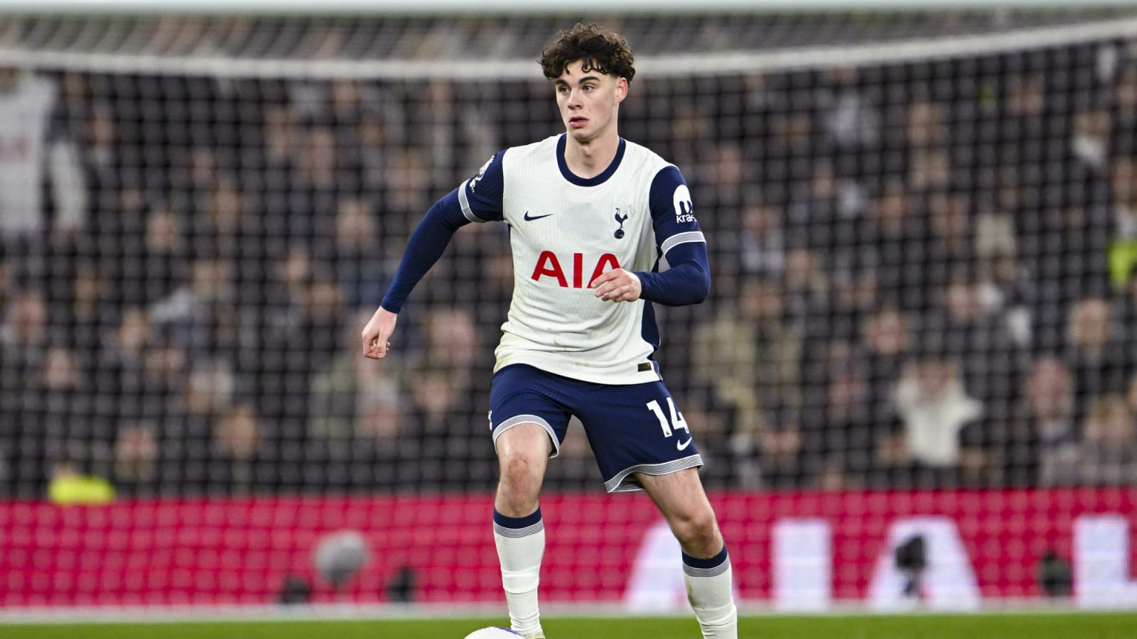 Archie Gray lavishes praise on ‘world class’ ace who helped him settle at Tottenham