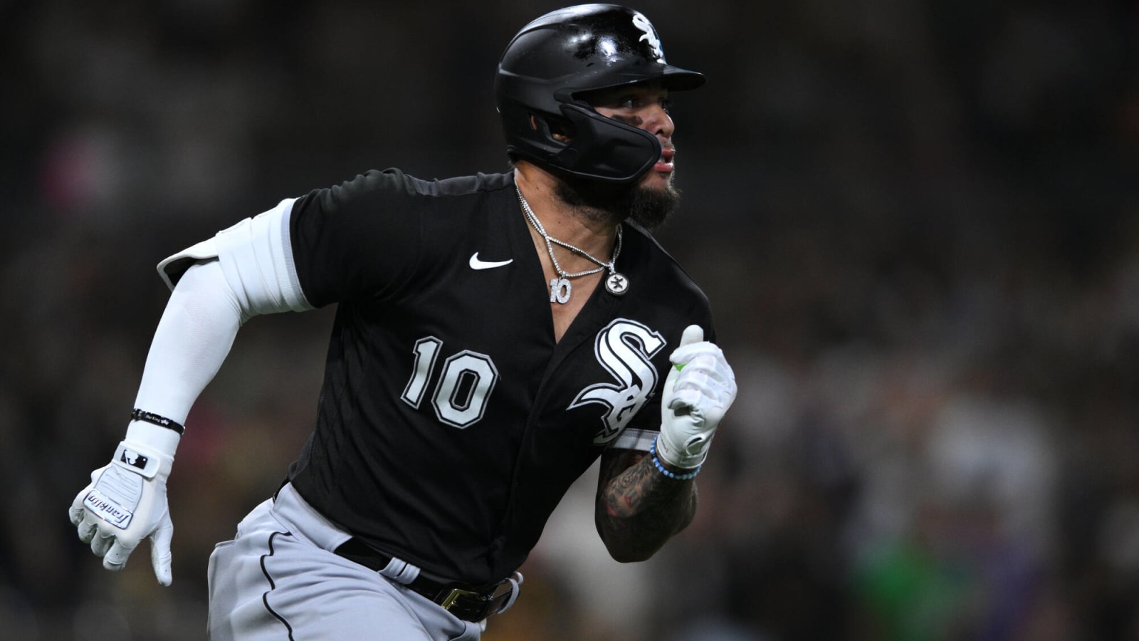 New White Sox Manager Has A Goal For Yoan Moncada