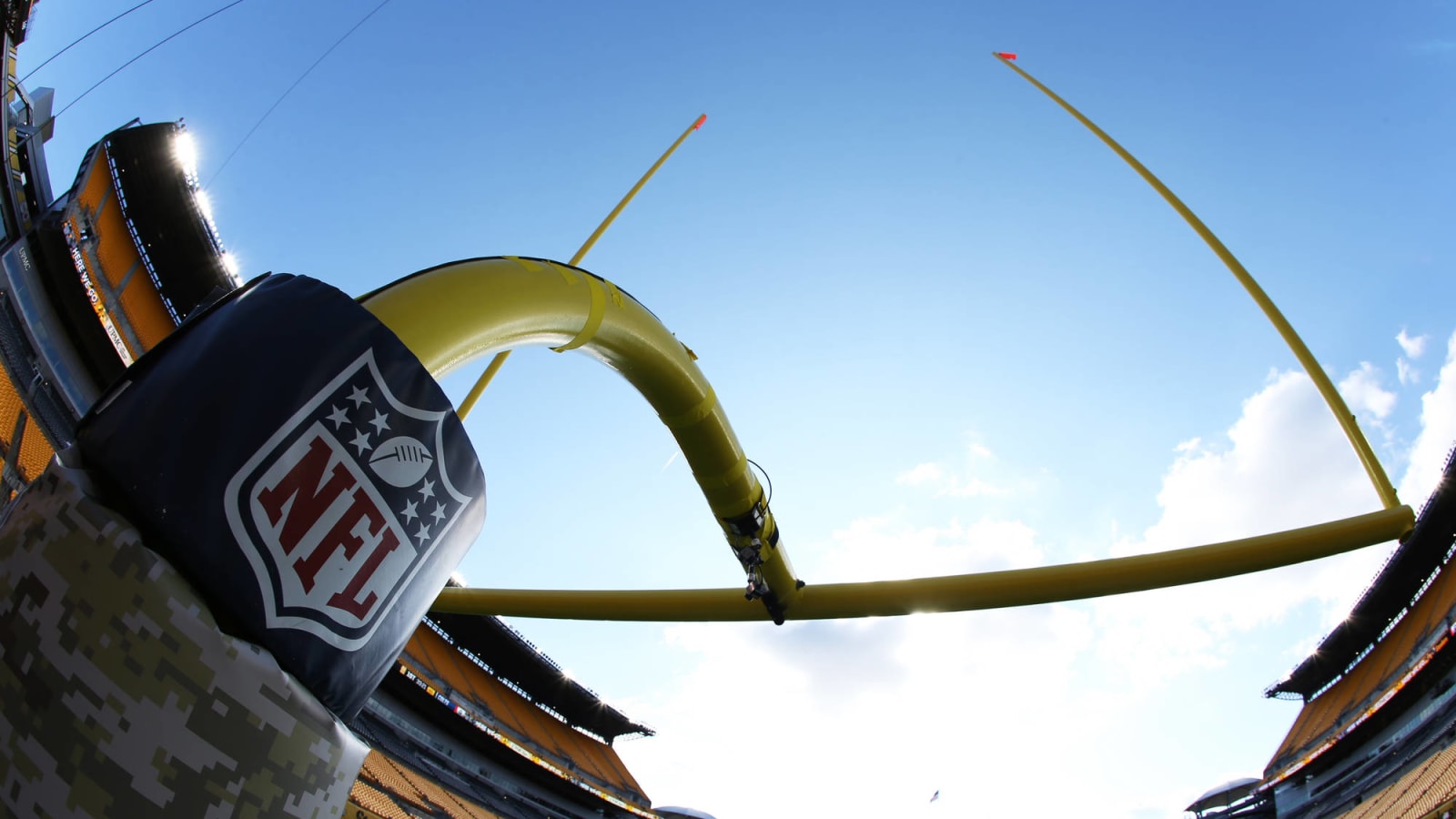 NFL chief medical officer 'cautiously optimistic' about season