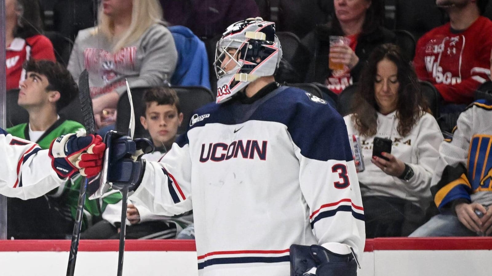 Rangers to sign Callum Tung to entry-level contract