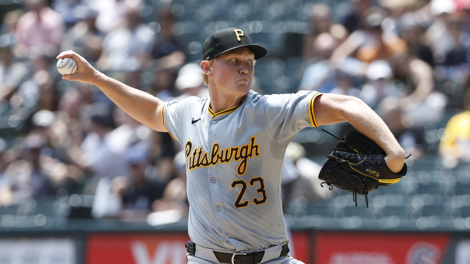 Pirates’ Bats Surge Late to Sweep White Sox 9-4