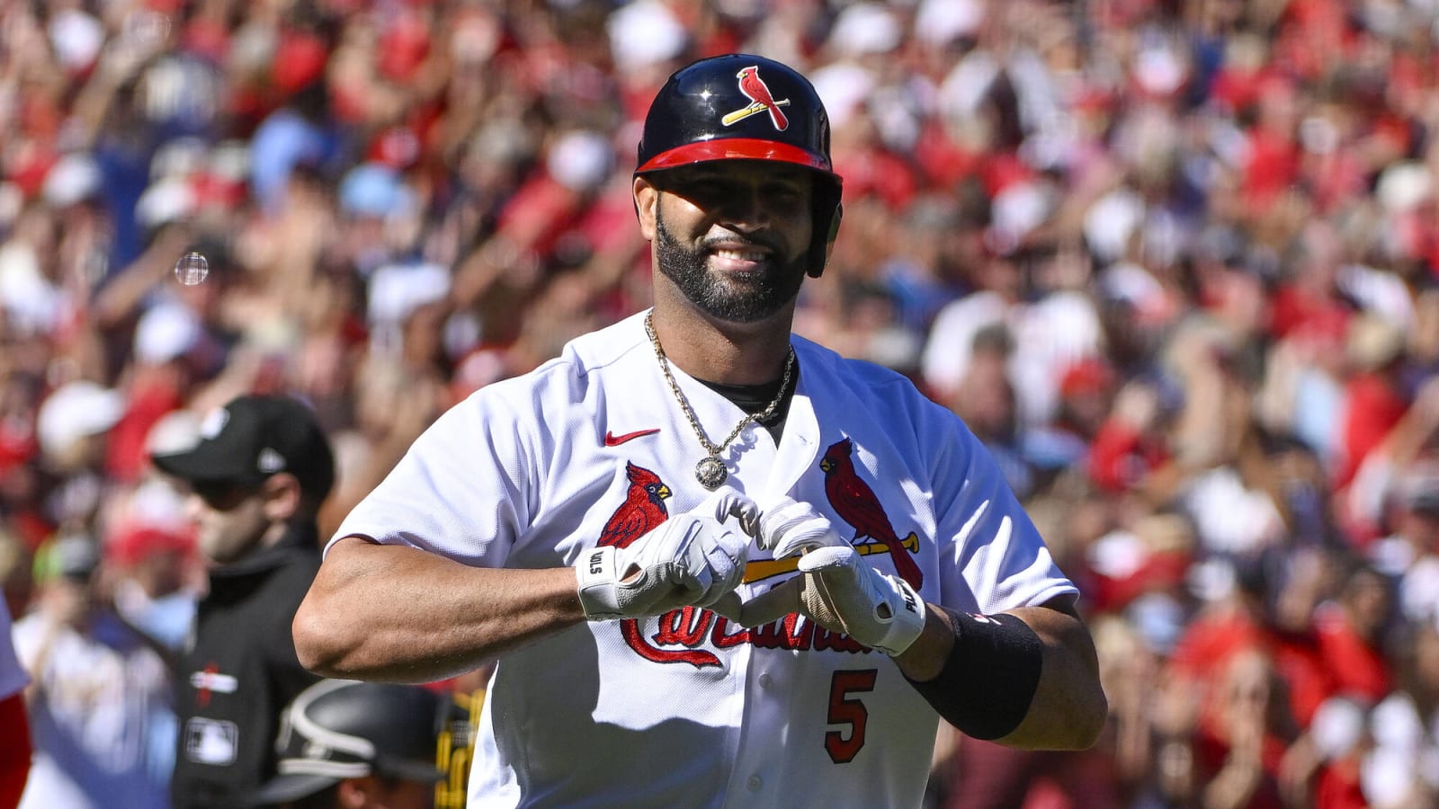 Albert Pujols hits career HR No. 702, ties Babe Ruth for second all-time in RBI