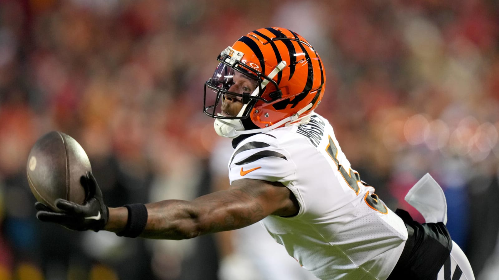 Tee Higgins Expects To Remain With Bengals For 2024, Despite Trade Request