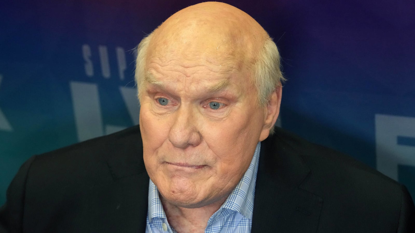 Steelers’ Terry Bradshaw Shares Unbelievable Story About 'Mean' Joe Greene Throwing A Helmet At Cleveland Browns Fans