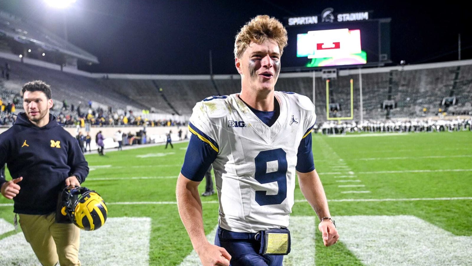 Vikings wrap on rookie contract for QB J.J. McCarthy