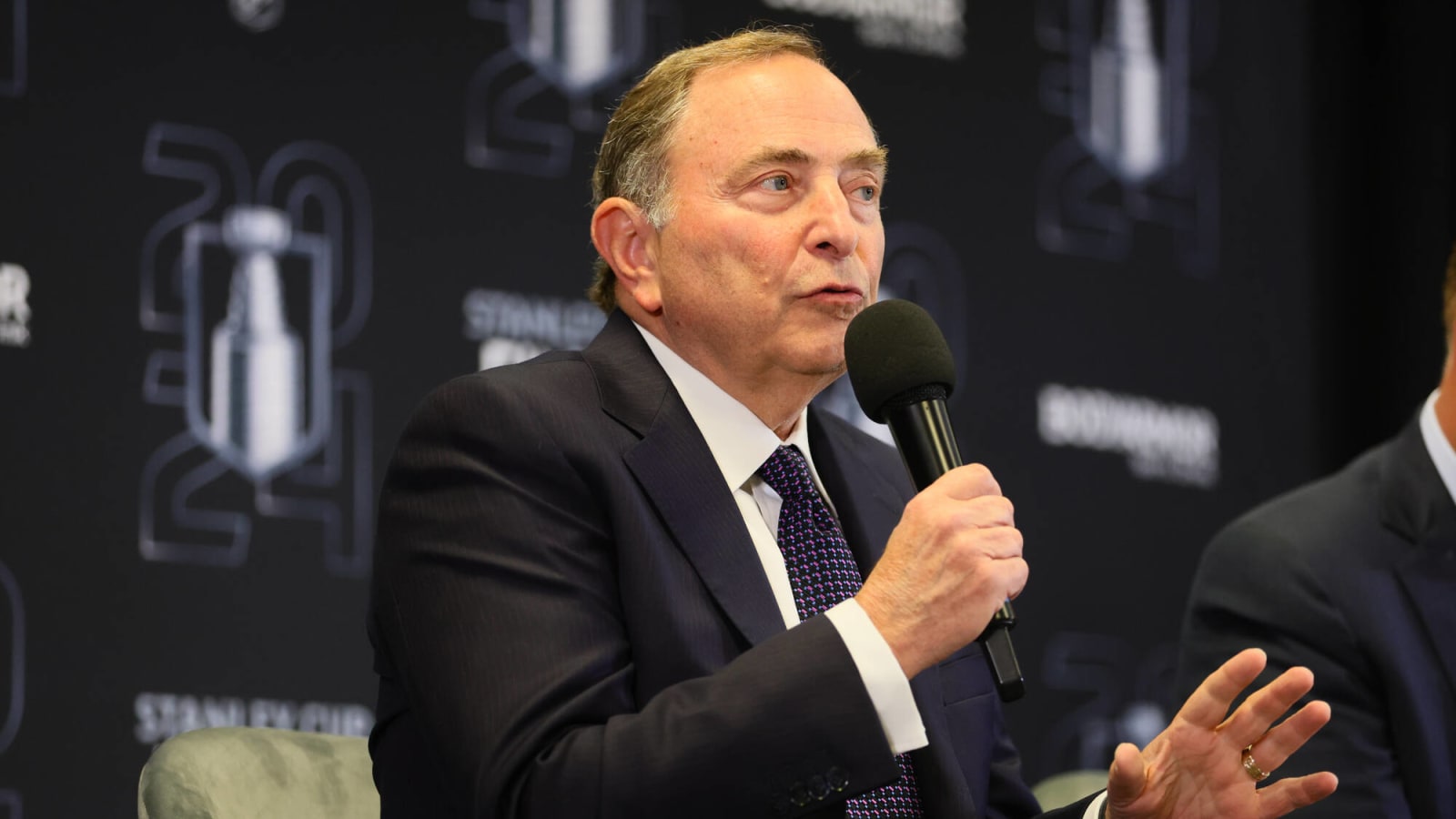 NHL Salary Cap Increases by 5.39% for 2024-25 Season