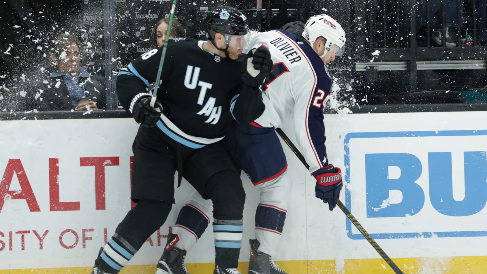 Utah signs veteran defenseman to one-year extension
