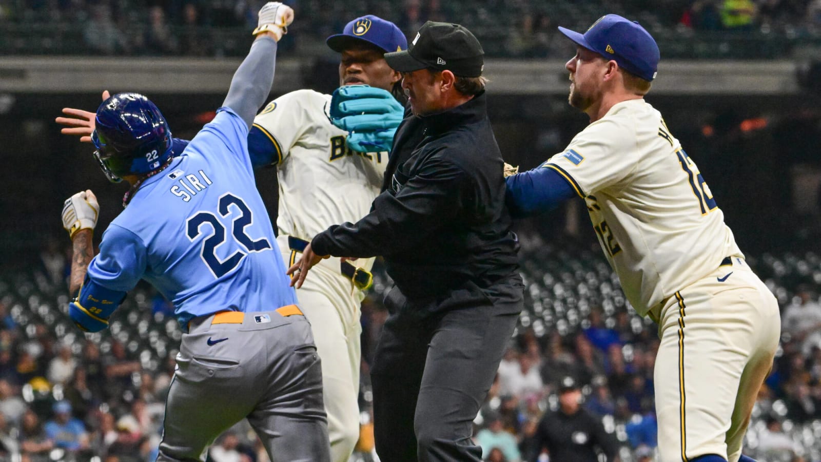 Watch: Benches clear in Brewers-Rays game as Abner Uribe and Jose Siri throw punches in heated altercation