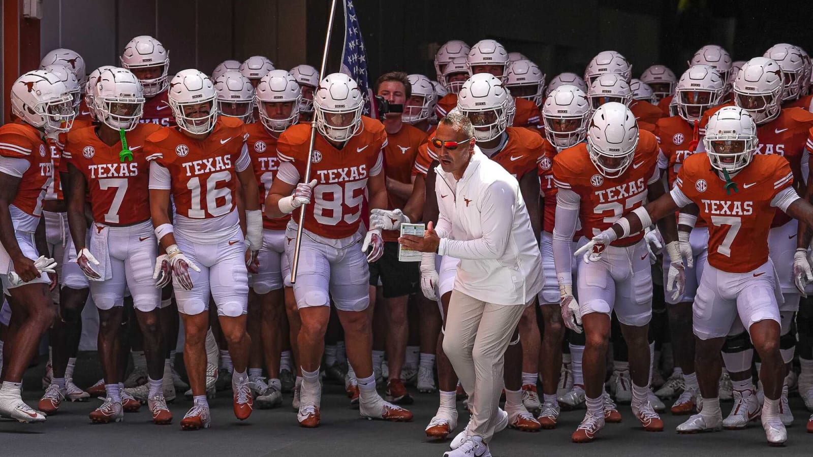 Longhorns vs Wolverines: Three biggest matchups