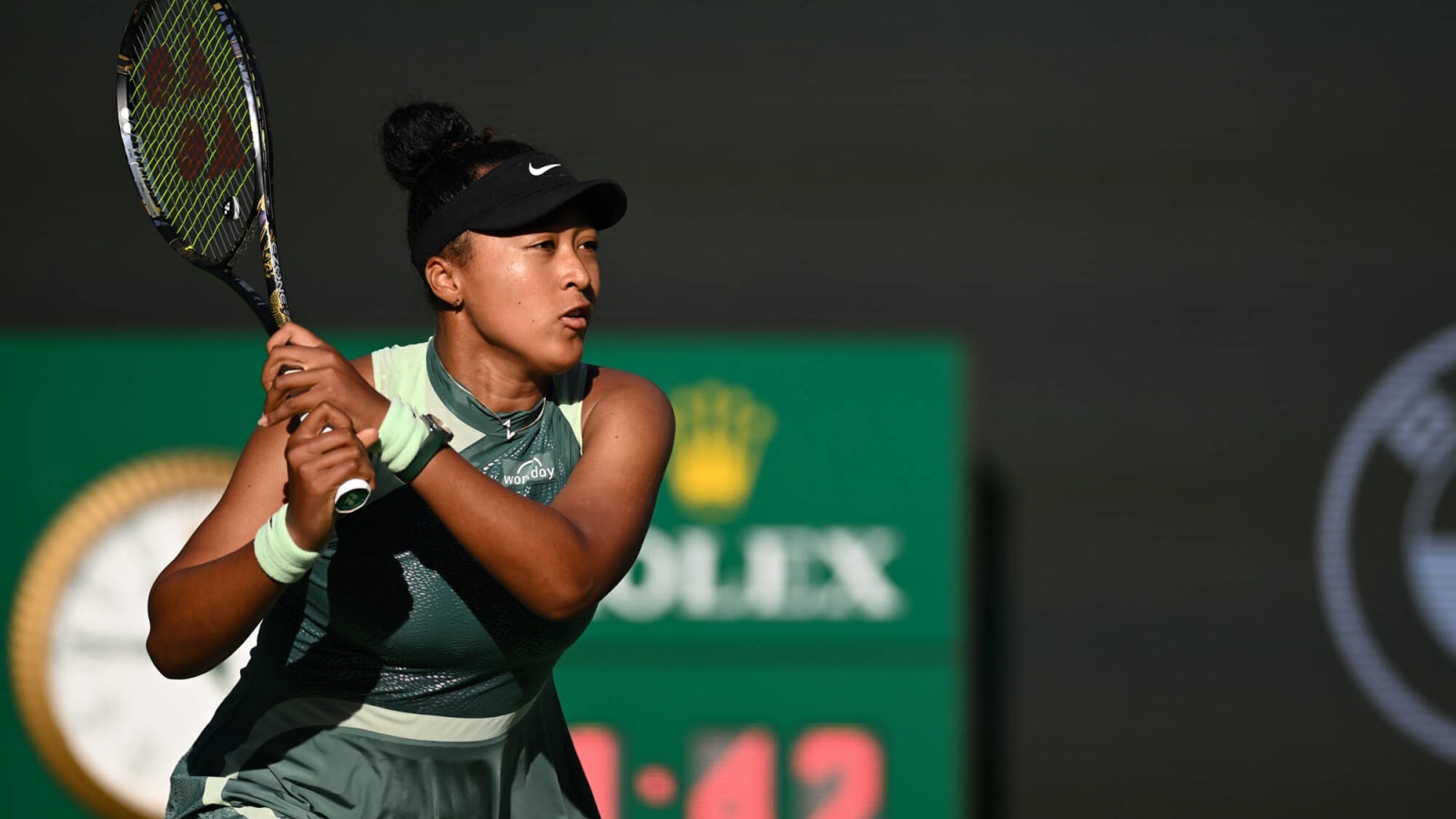 Watch Comeback queen Naomi Osaka hits ‘thunderous’ jackknife backhand