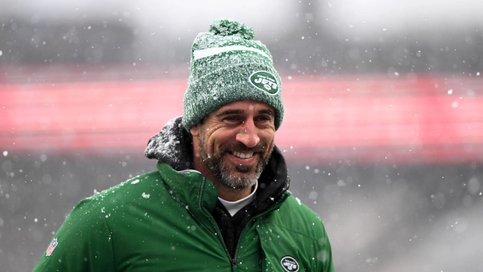 New York Jets Hold Voluntary Workouts, All Smiles for Star Quarterback Aaron Rodgers