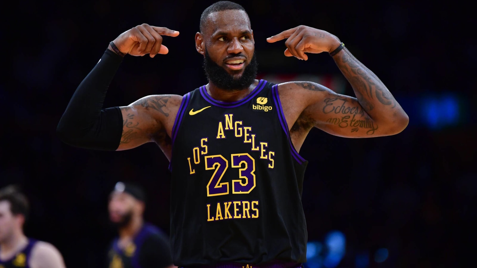  LeBron James & Austin Reaves Discuss Controversial Timeout Call Vs. Suns