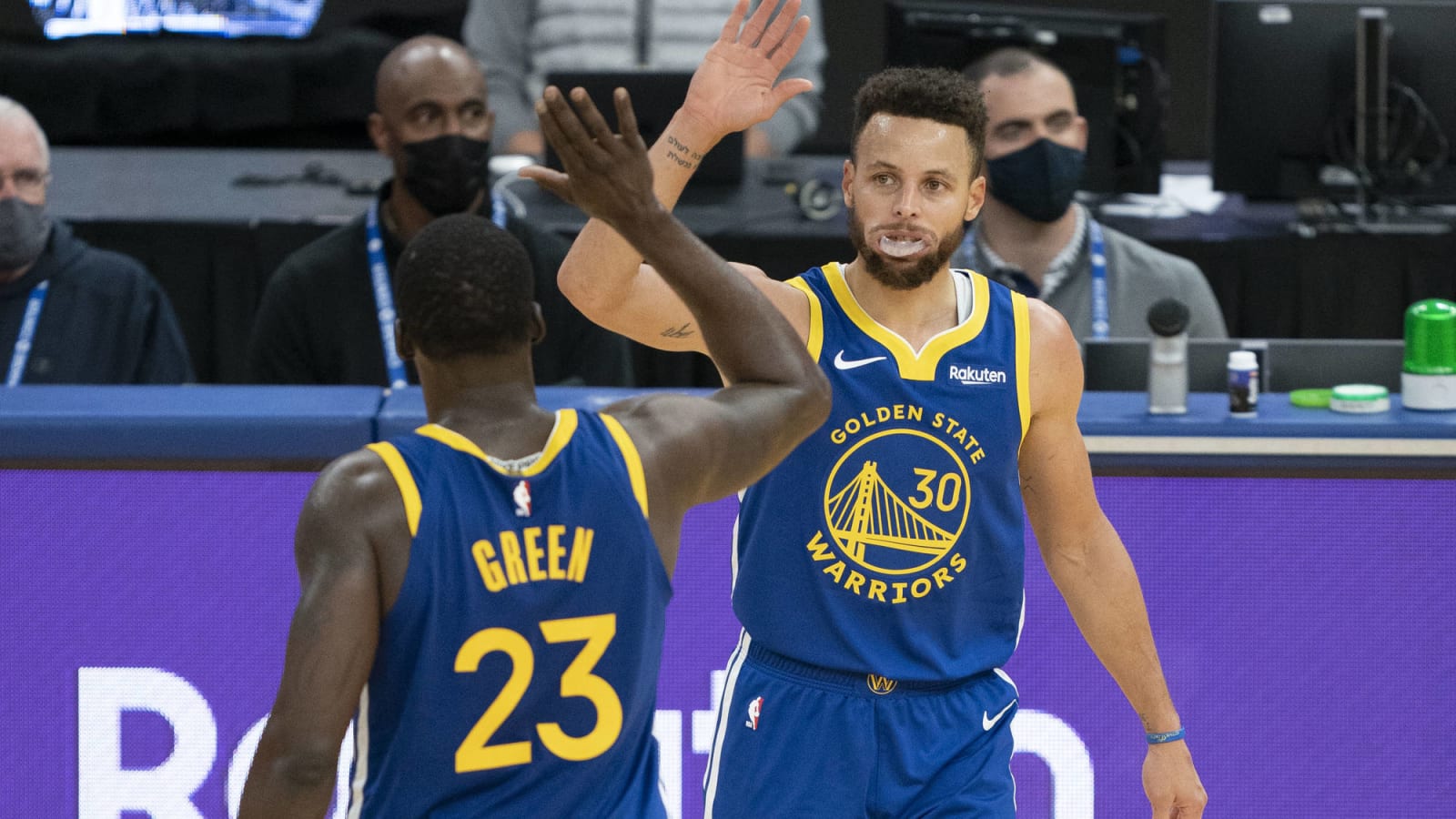 Green 'treated' Curry to dinner on Warriors owner's dime