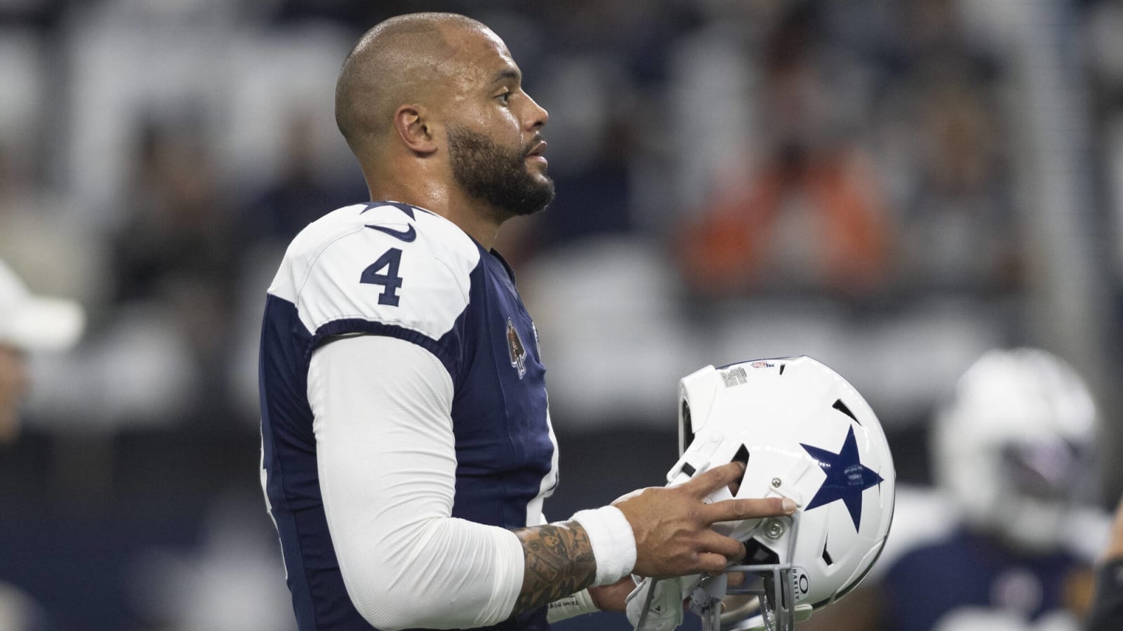 Dak Prescott announces the birth of his daughter, ‘baby MJ’