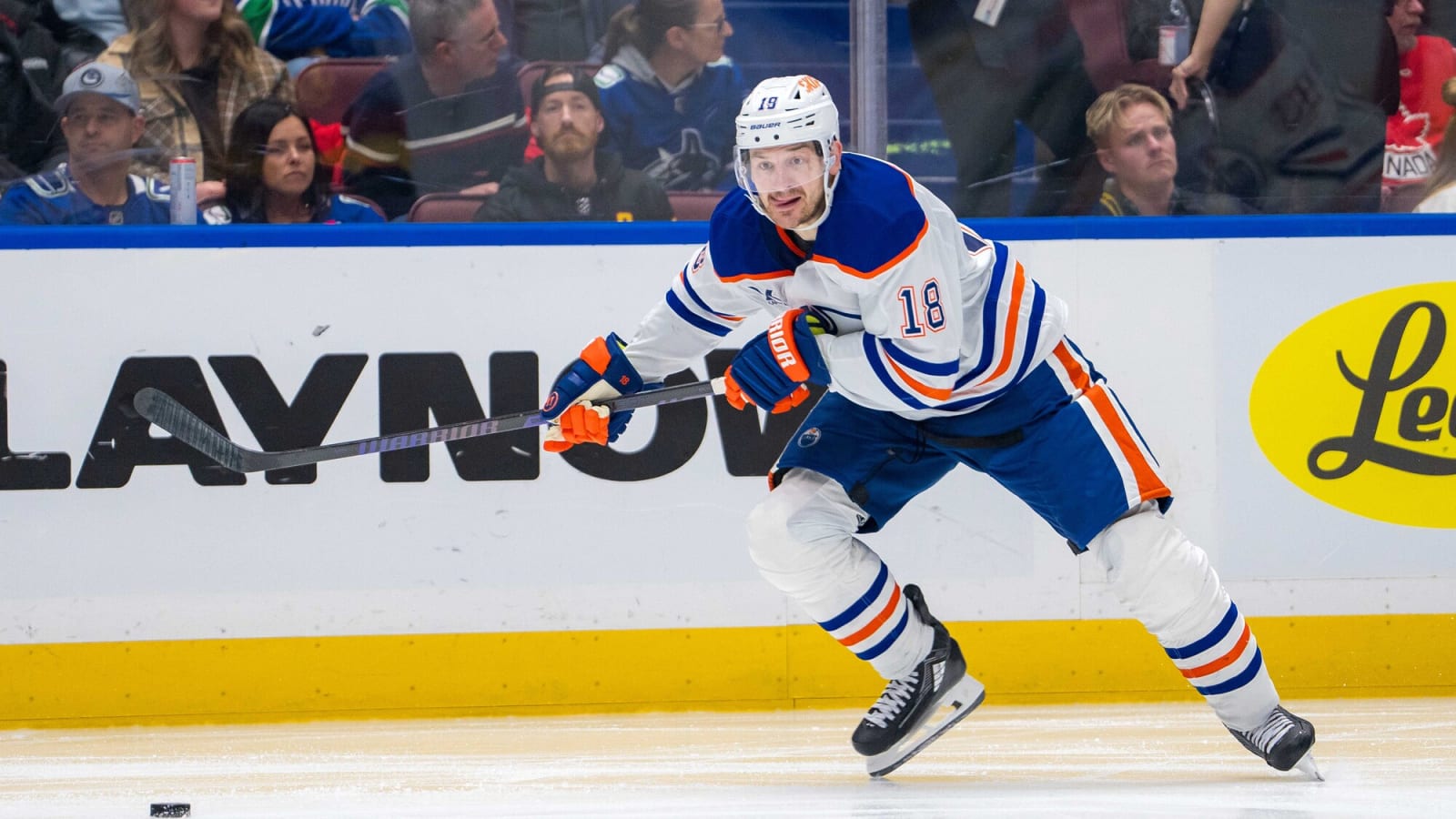 Oilers Issue Zach Hyman Injury Update, Reveal Tonight&#39;s Lineups and Starting Goalie