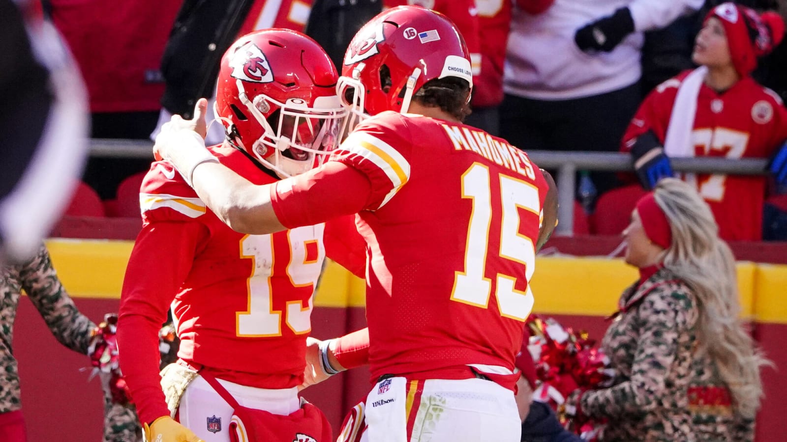 Chiefs’ Travis Kelce Proves He’s A Huge Fan Of Kadarius Toney