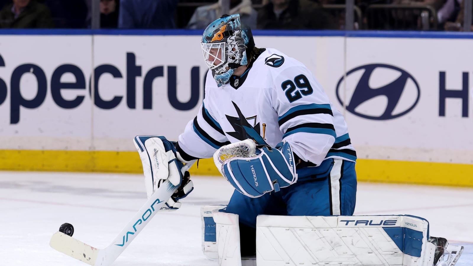 San Jose Sharks Starting Goalie Becomes Available For Edmonton Oilers in Trade