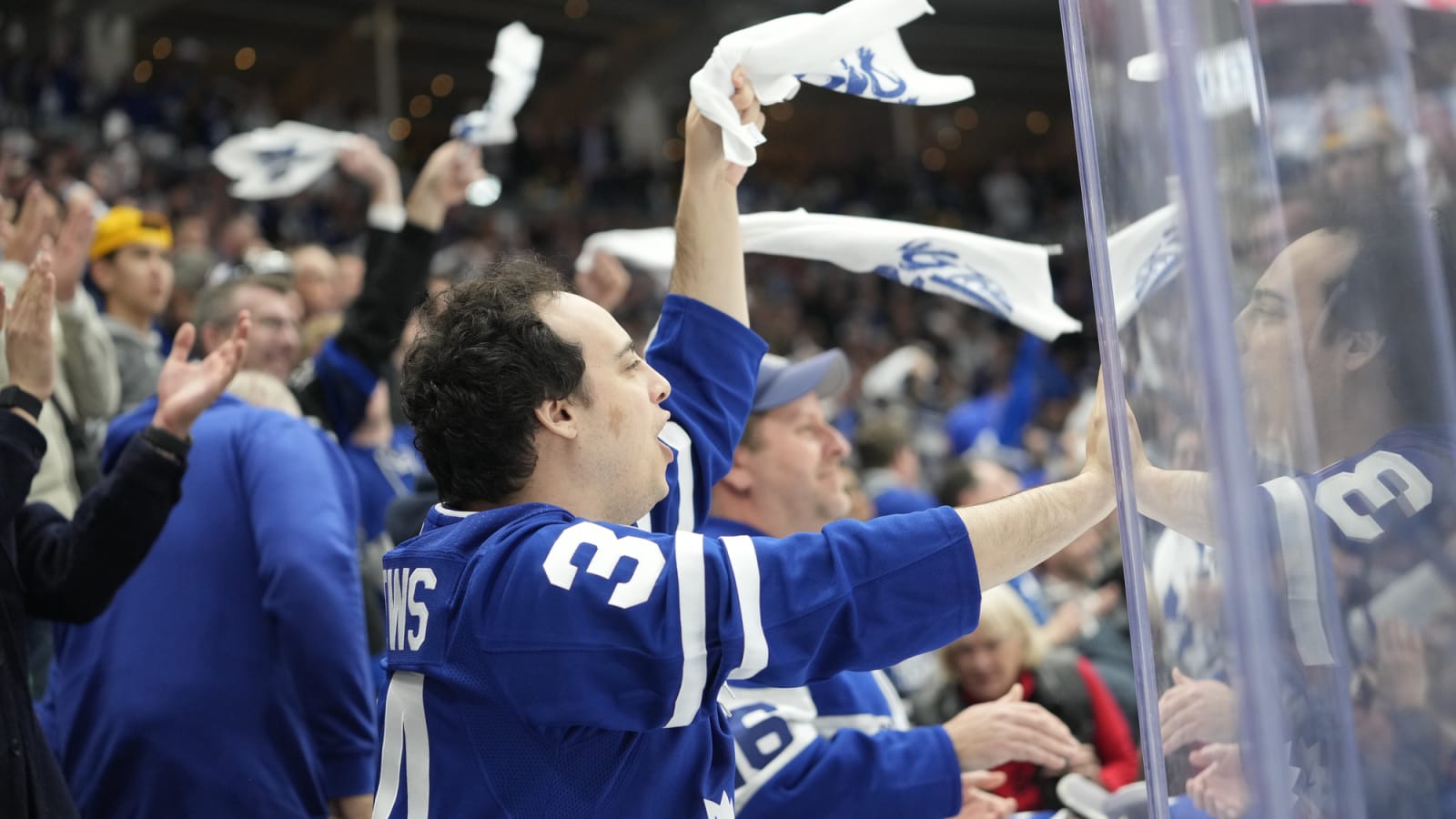 The Tortured Fanbase Department: Ranking the suffering of all 32 NHL fanbases