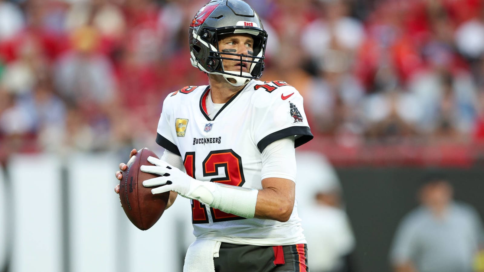 Assuming Brady retires, here are five potential quarterbacks for the Tampa  Bay Bucs next season, Sports & Recreation, Tampa