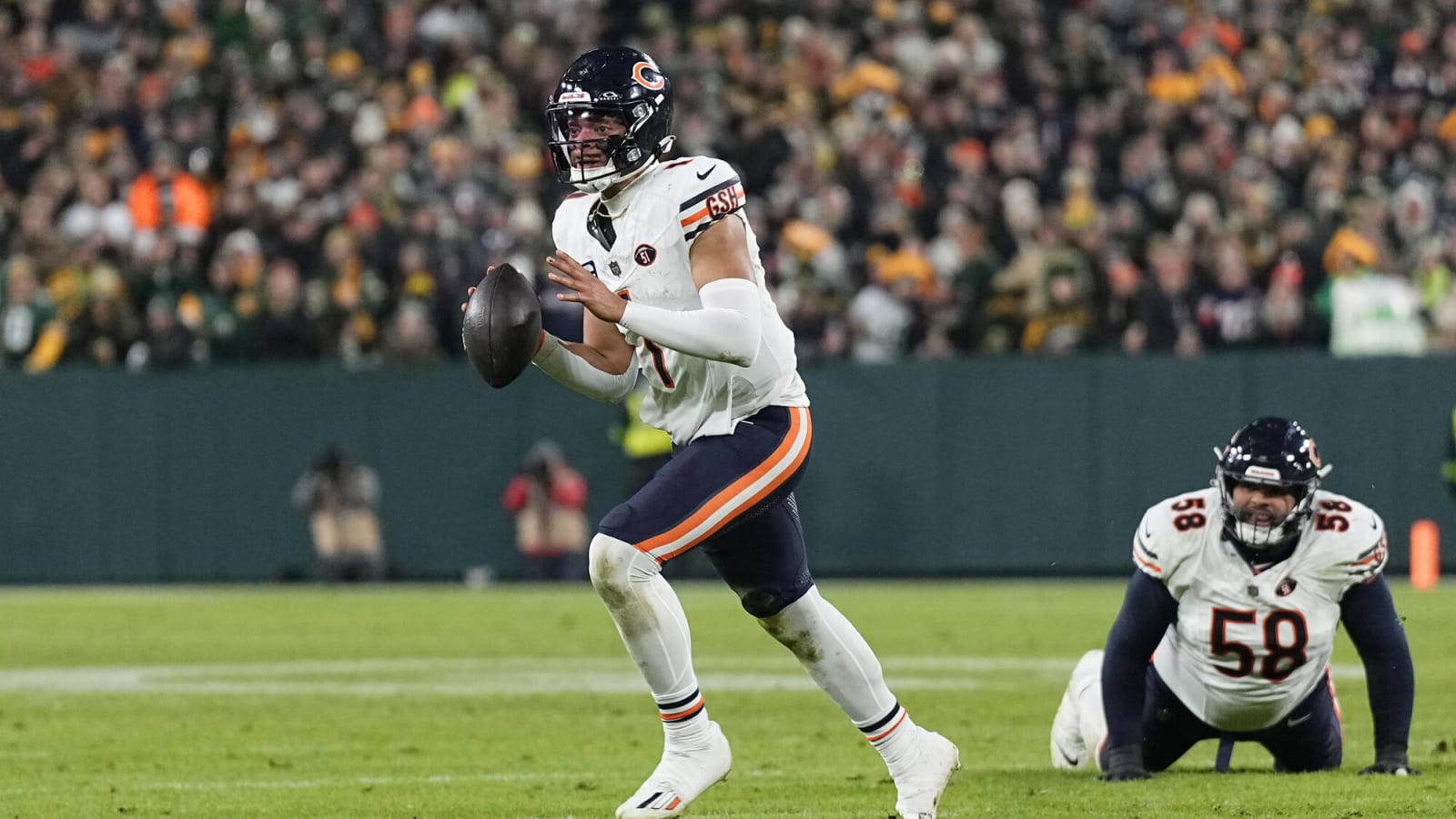Steelers Tweaking Justin Fields Mechanics at OTAs