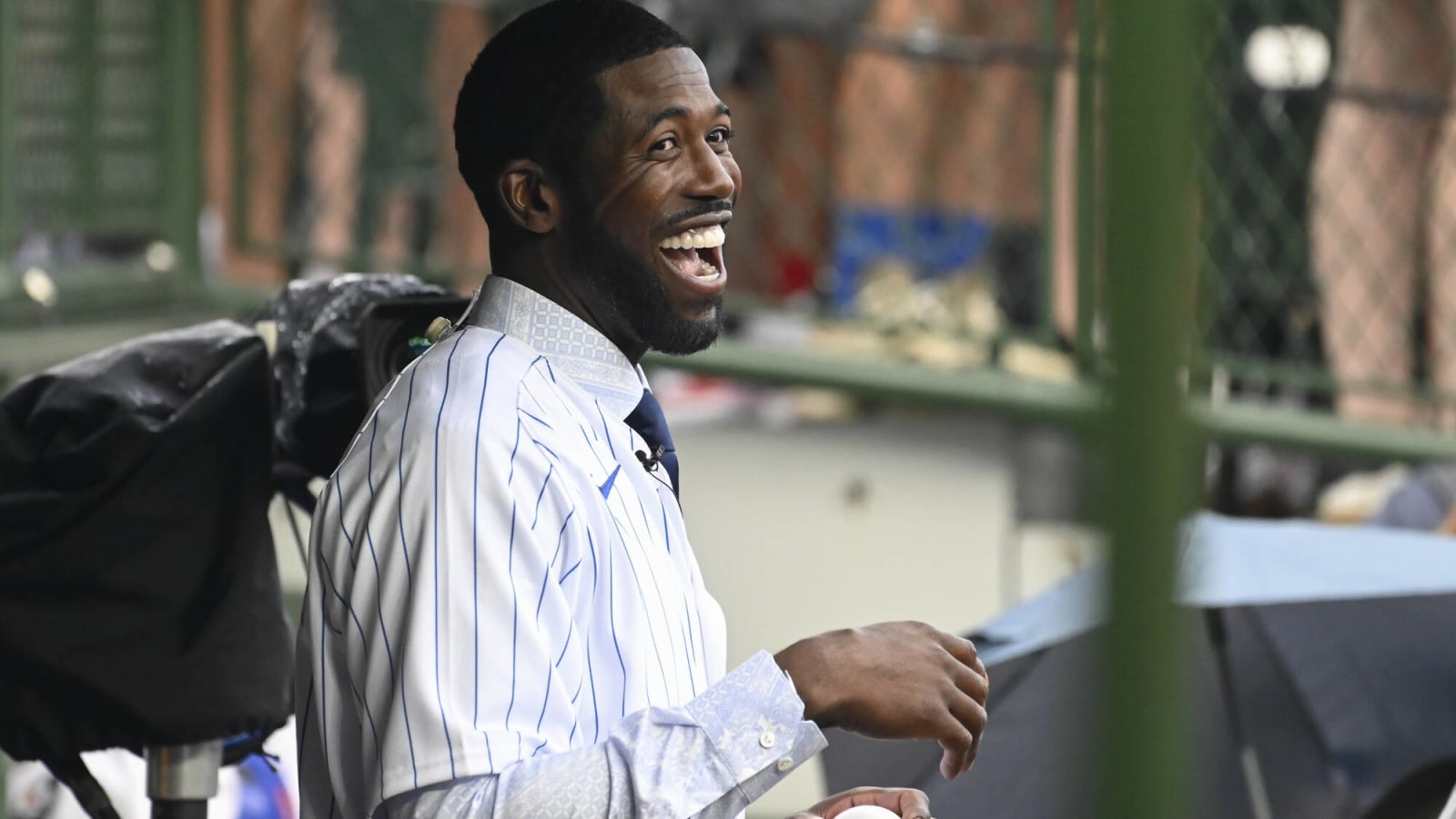 Dexter Fowler Graduates from Penn State with Bachelor&#39;s Degree in Class of 2024