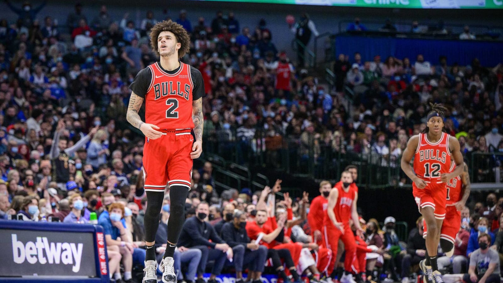 NBA Approves The Chicago Bulls DPE Request for Lonzo Ball Yardbarker