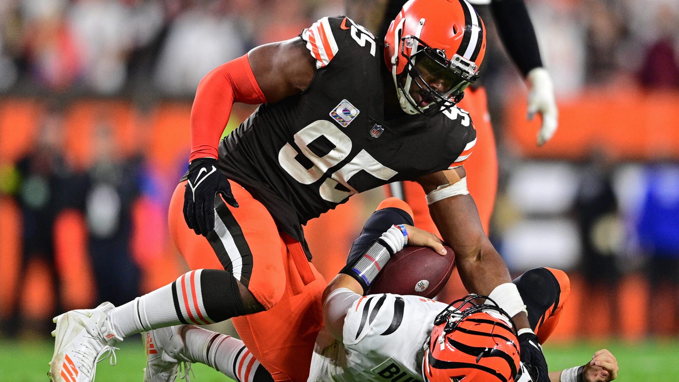 Myles Garrett and Joel Bitonio are highest rated players by Pro