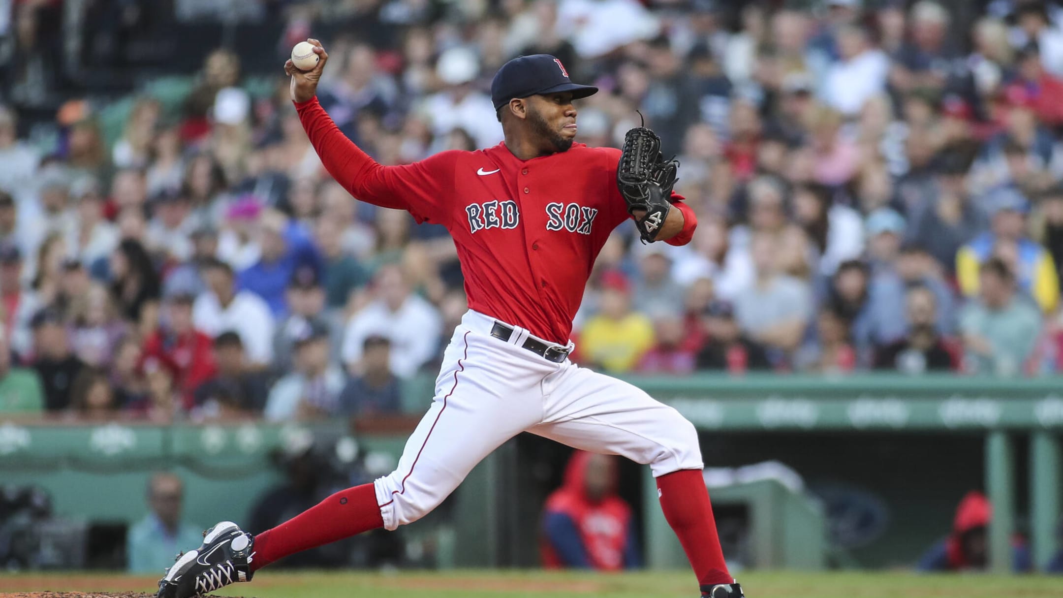 Boston Red Sox roster: Eduard Bazardo clears waivers, outrighted